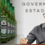 Romeu Zema mentiu na cara dura sobre a Heineken, diz jornal de BH