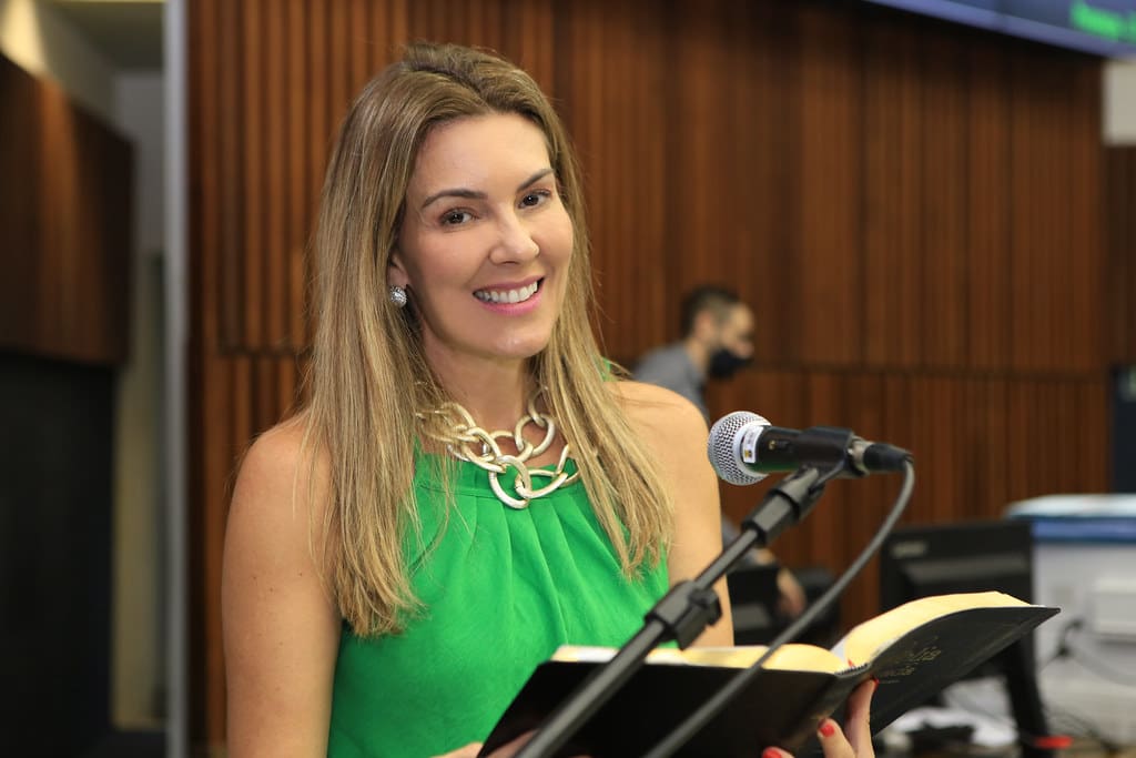 BH aprova projeto de Flávia Borja que proíbe mulheres trans em competições esportivas