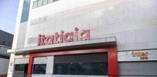 Rádio Itatiaia fecha parceria com concorrente