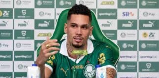 Paulinho, jogador do Palmeiras
