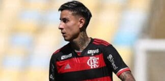 Erick Pulga em campo pelo Flamengo