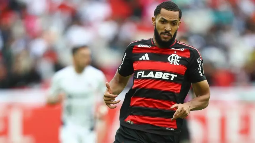 Flamengo: Por que o time confessa erro histórico na venda de Juninho ao Pumas?