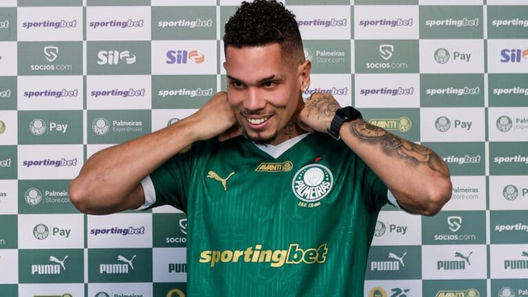 Palmeiras Revela Real Situação De Paulinho Quantos Meses Sem Jogar