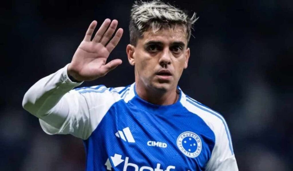 Jogador Fagner do Cruzeiro