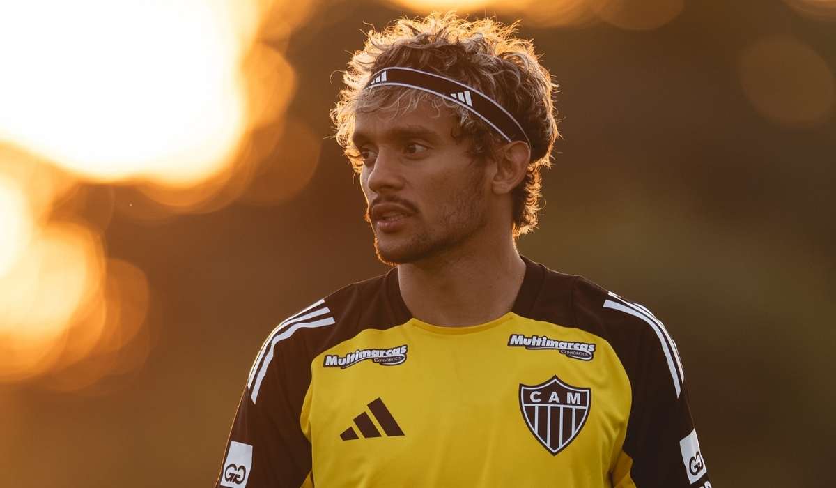 Atlético-MG monitora limite de jogos de Scarpa para viabilizar investida por Luiz Araújo