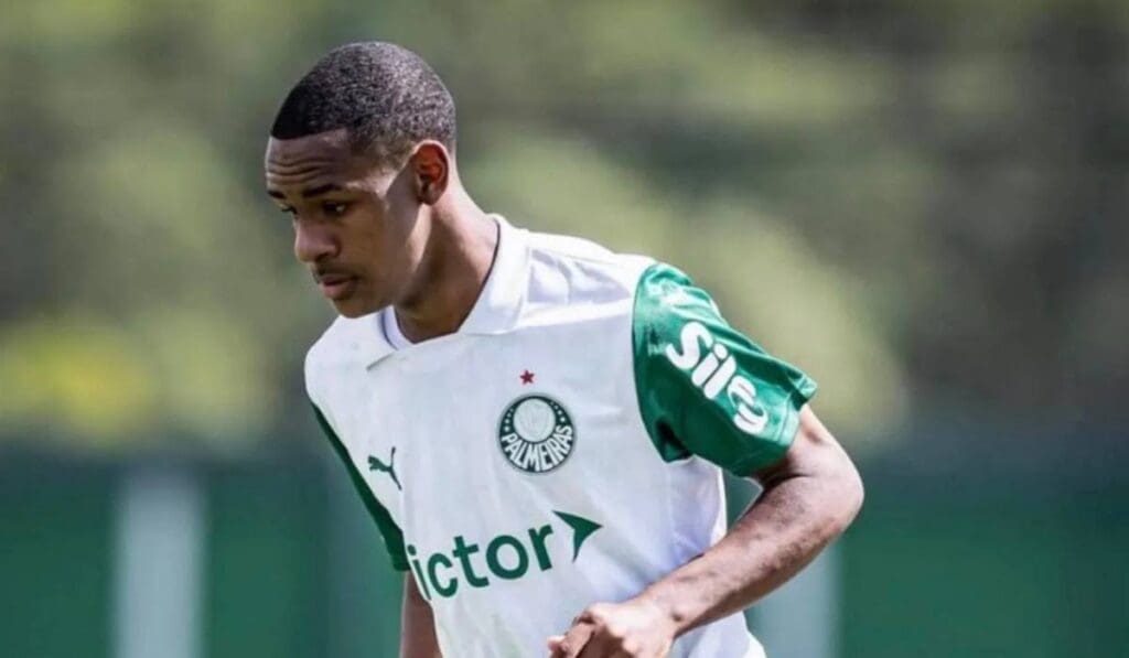 Eduardo Conceição jogando no Palmeiras