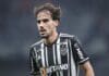 Jogador Igor Gomes em campo no Atlético