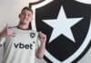 Goleiro do Botafogo Leo Link
