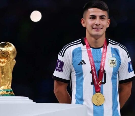 Jogador Thiago Almada