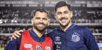 Dois jogadores, Rincon e Basso devem ser demitidos do Santos