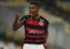 alex-sandro-flamengo-corinthians-gol-860x484