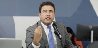 Foto do Deputado Cristiano Caporezzo