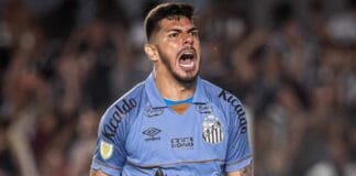 Jogador do Santos, João Paulo