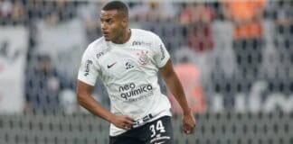 Murilo do Corinthians em campo