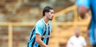 Jogador Pedro Gabriel do Grêmio