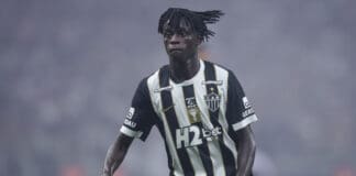 Mamady Cissé em jogo profissional no Atlético