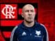 Leonardo Jardim com o escudo do Flamengo ao fundo