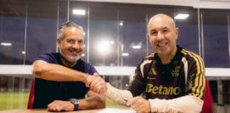 Leonardo Jardim e José Boto no Flamengo, sorridentes