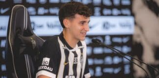 Tomás Perez é apresentado no Galo