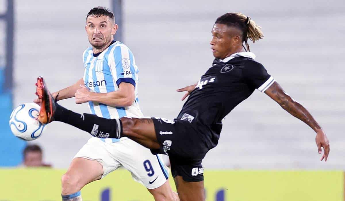 Danilo. Racing ARG x BOTAFOGO
