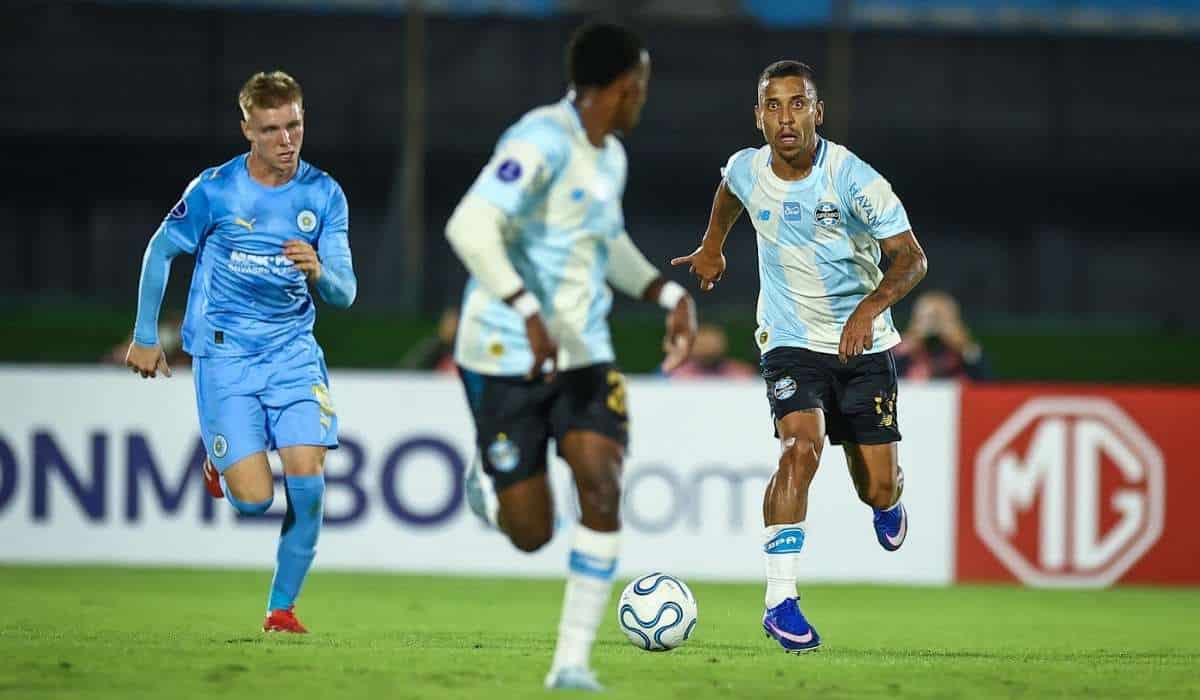 Lance da partida entre Gremio e Monstevideo City Torqye