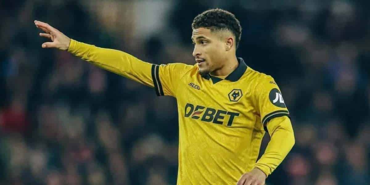 João Gomes Wolverhampton em campo