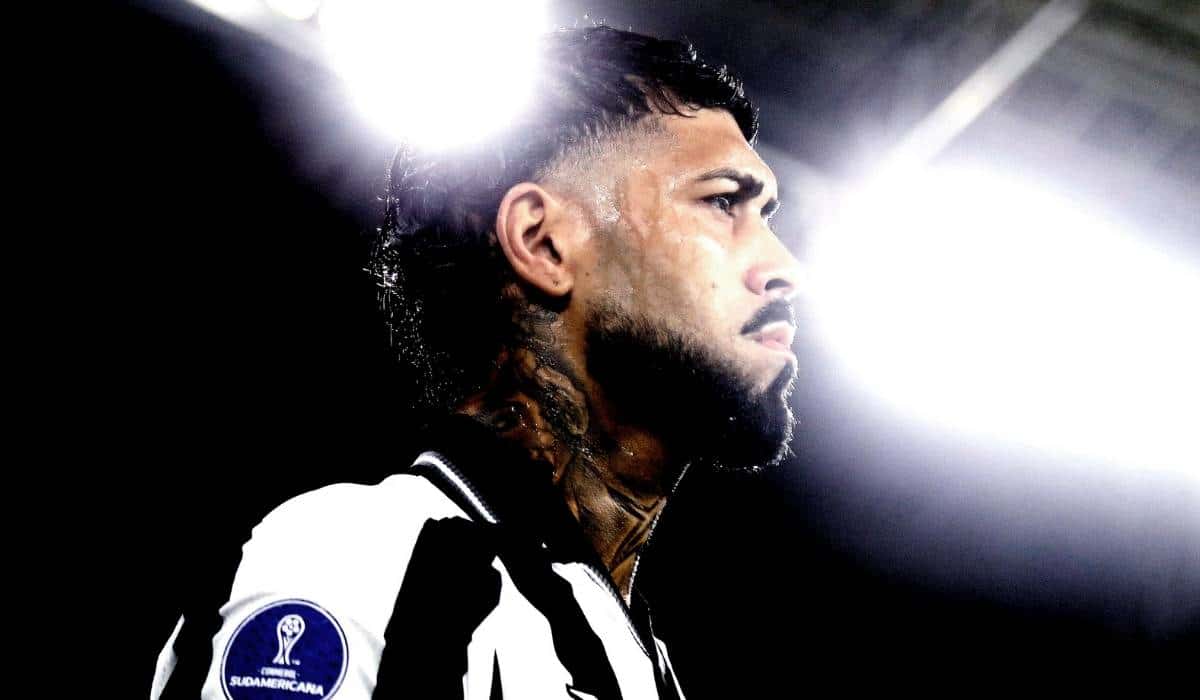 Alexander Barboza do Botafogo