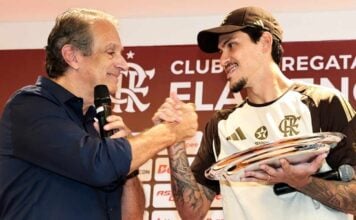 Bap e Pedro em homenagem no Flamengo