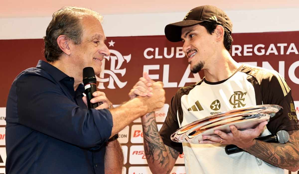 Bap e Pedro em homenagem no Flamengo
