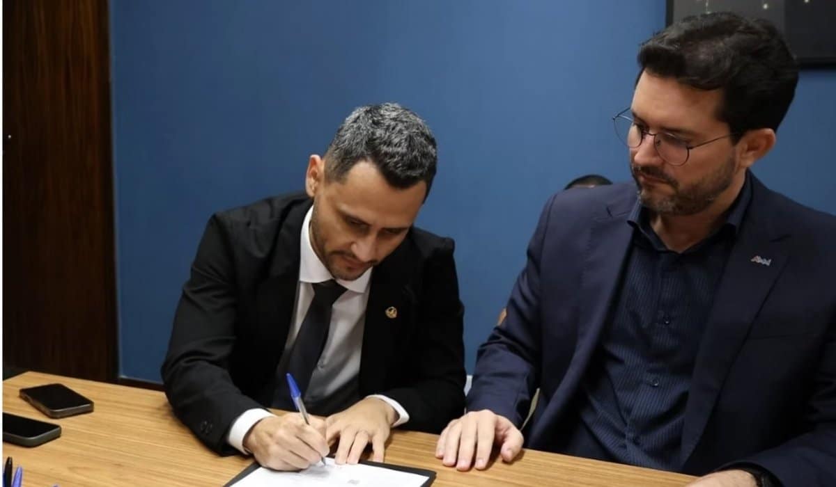 Cleitinho Azevedo e Luiz Eduardo Falcão