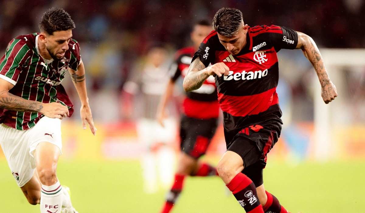 Jogo de Fluminense e Flamengo