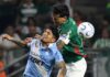 Gustavo Gómez, da SE Palmeiras, disputa bola com o jogador do C Sporting Cristal