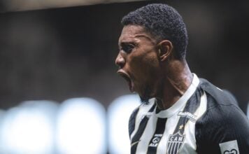 Mateo Cassierra pelo Atlético após fazer gol