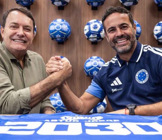Artur Jorge renova com o Cruzeiro