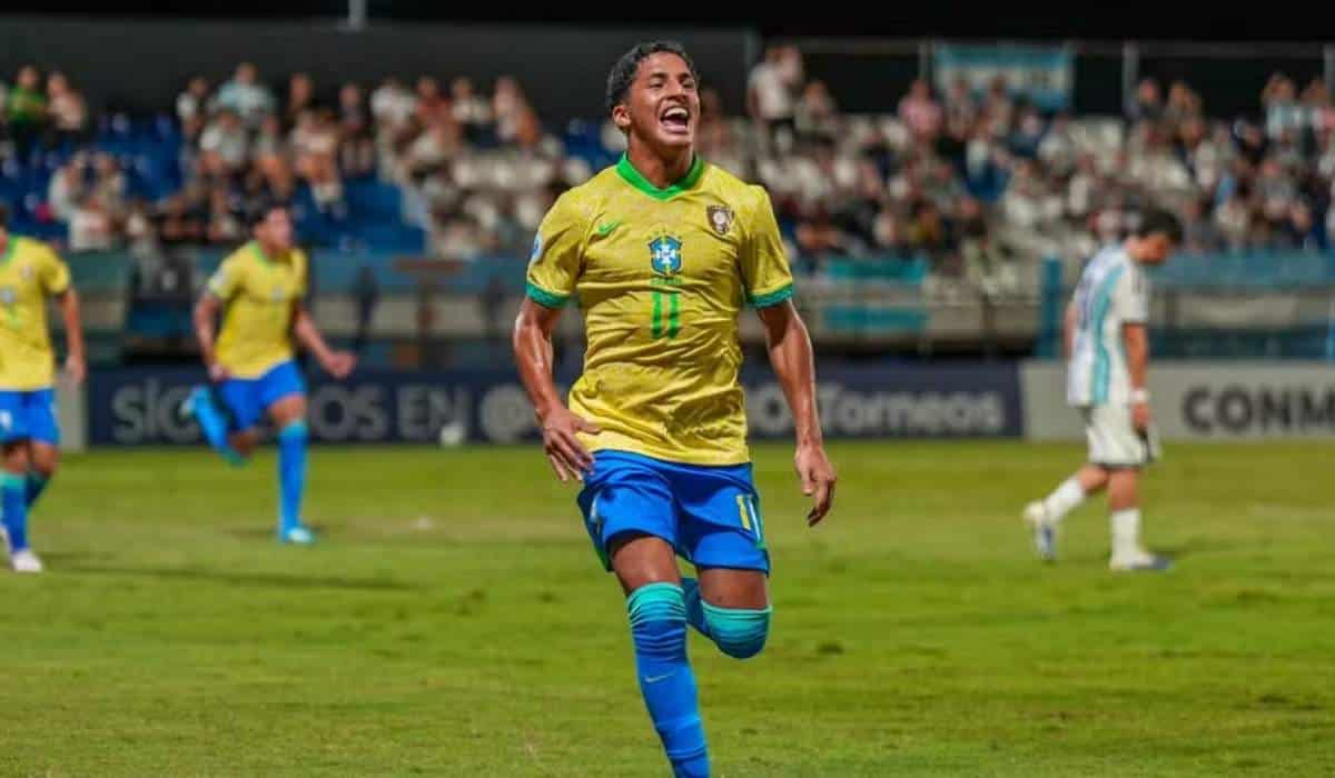 Riquelme Henrique pela Seleção