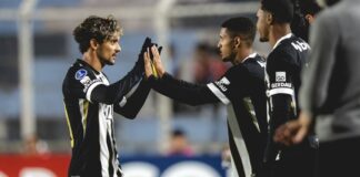 Scarpa em joga da Sul-Americana no Atlético