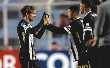 Scarpa em joga da Sul-Americana no Atlético