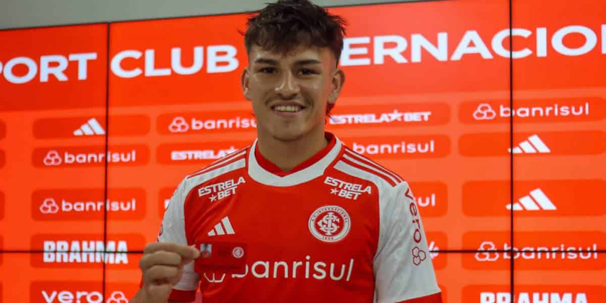 Apresentação do jogador Alexandro Bernabei. Foto Ricardo DuarteInternacional