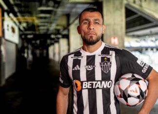 Jogador Júnior Alonso