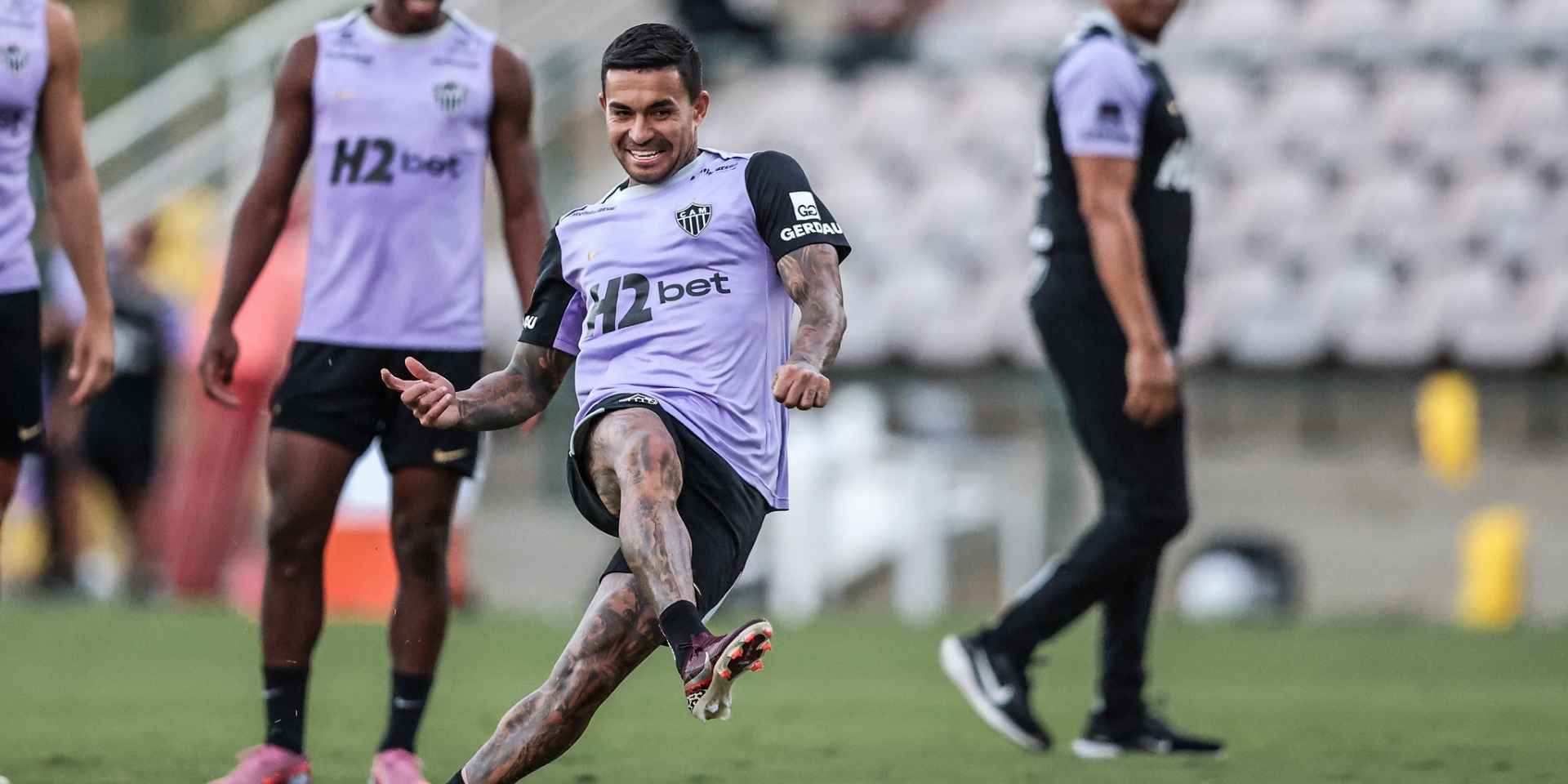 Dudu treinando no Galo