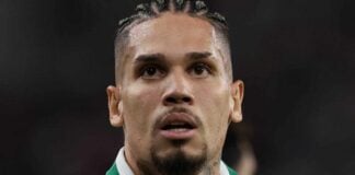 Jogador Paulinho