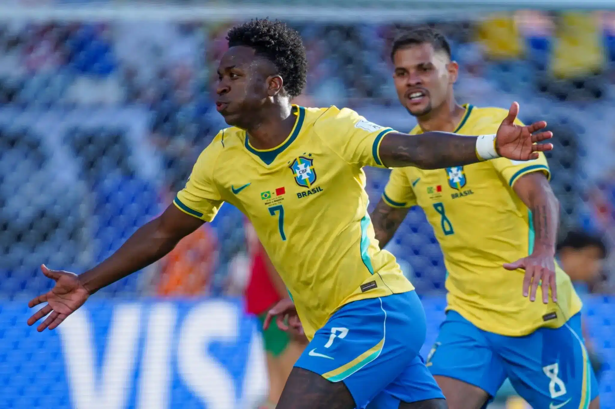 O que é o símbolo vermelho na Camisa da Seleção que todo mundo ficou em dúvida