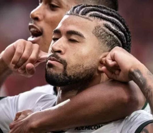Lucas Ronier Coritiba