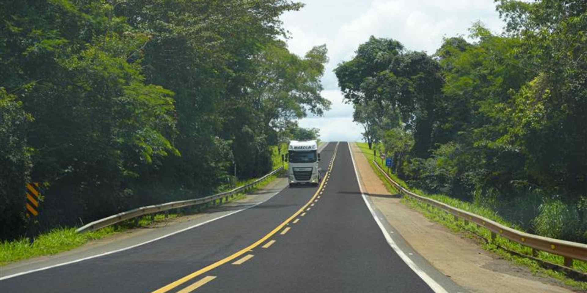 Foto da BR 040 em Minas Gerais
