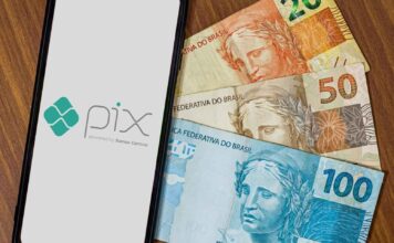 Pix e dinheiro físico