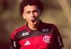 Flamengo vende Da Mata mas terá de pagar a maior parte ao Grêmio e fica só com R$ 400 mil