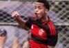 Flamengo: Pavuna desperta interesse europeu e time age com cautela por promessa da base