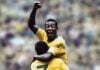 Cidade onde Pelé nasceu tem coincidência com suas Copas do Mundo e uma estátua gigante dele Pelé venceu 3 Copas do Mundo