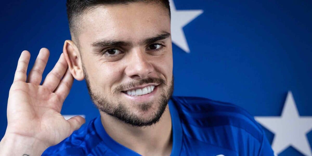 Gabriel Pec, novo atacante do Cruzeiro.
