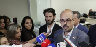 Mateus Simões e Marcelo Aro